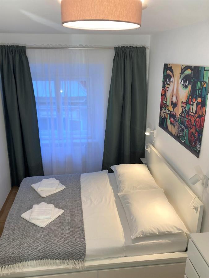 Carillon By Bestchoice - Old City - Self Check-In With Parking Option Graz Exterior photo